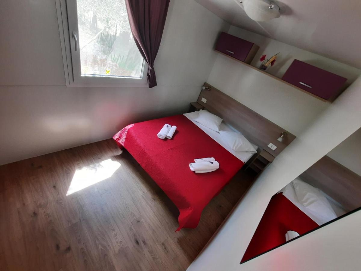 Kamp Rujno Hotel Starigrad Paklenica Bagian luar foto