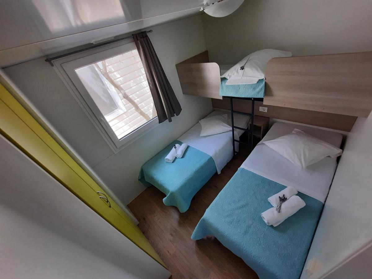 Kamp Rujno Hotel Starigrad Paklenica Bagian luar foto
