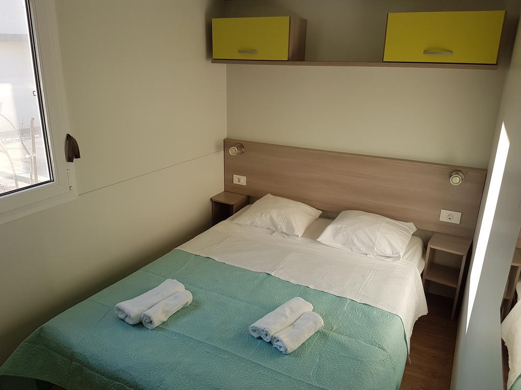 Kamp Rujno Hotel Starigrad Paklenica Bagian luar foto