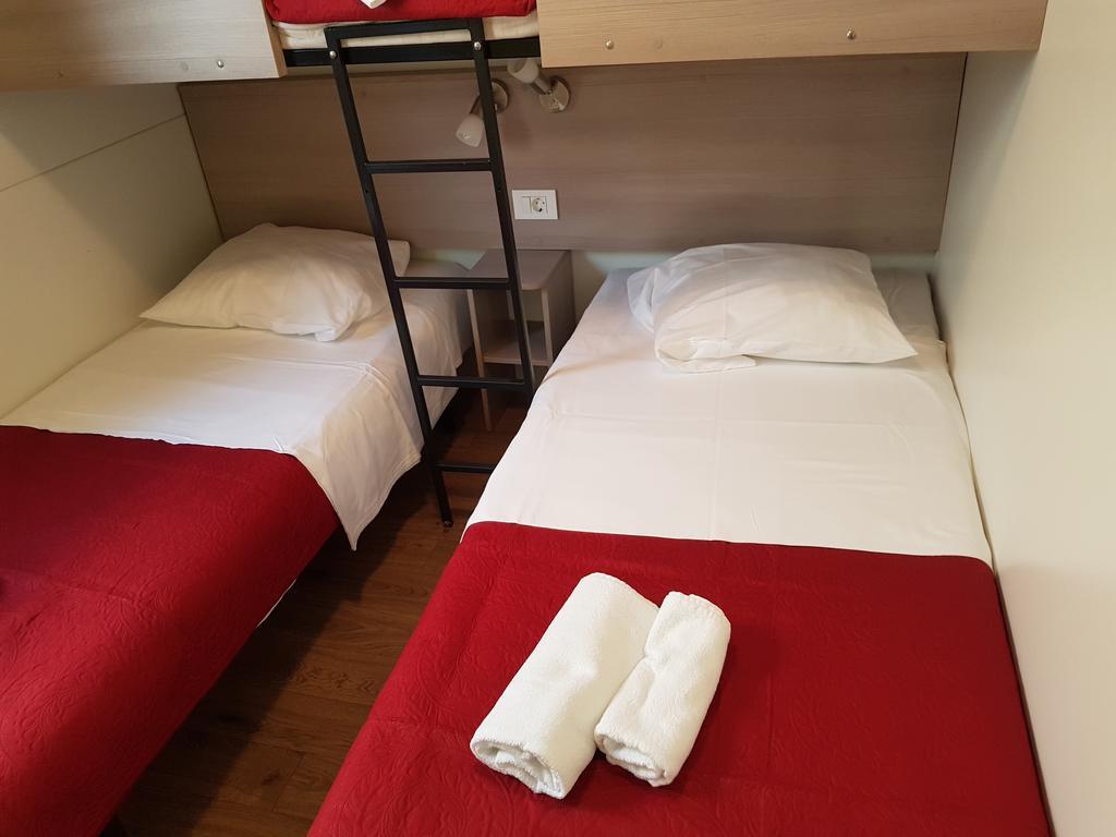 Kamp Rujno Hotel Starigrad Paklenica Bagian luar foto