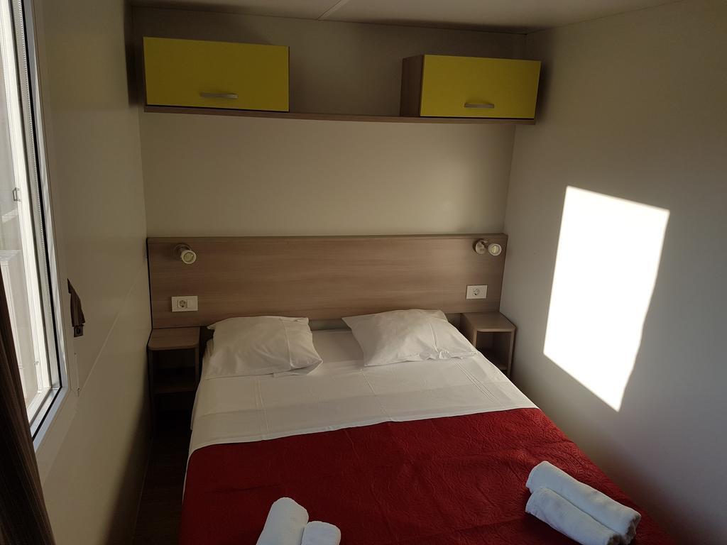 Kamp Rujno Hotel Starigrad Paklenica Bagian luar foto