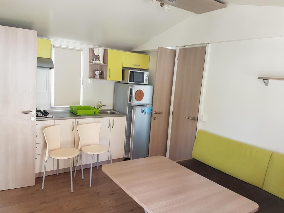 Kamp Rujno Hotel Starigrad Paklenica Bagian luar foto